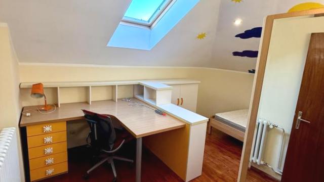 Stan, Petosoban, Izdavanje, 200m2, Skadarlija, Stari grad, Skadarska