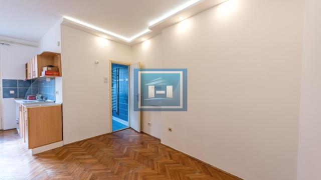 Stan, Jednosoban, Prodaja, 30m2, Topličin venac, Stari grad, Beograd