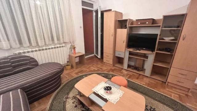 Stan, Trosoban, Izdavanje, 55m2, Mehmeda Sokolovića