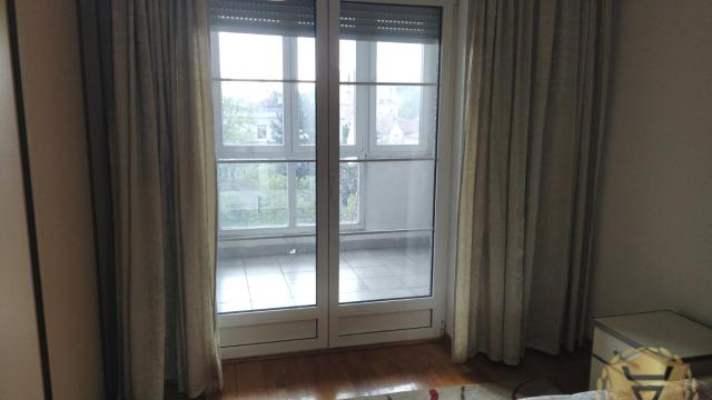 Stan, Dvosoban, Izdavanje, 78m2, Južni bulevar, Vračar, Maksima Gorkog