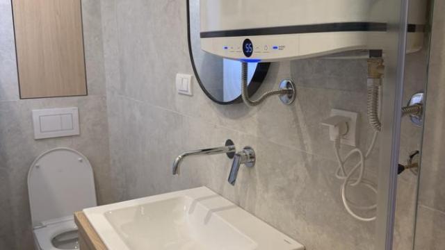 Stan, Dvosoban, Izdavanje, 42m2, Slavija, Vračar, Lazarevićeva