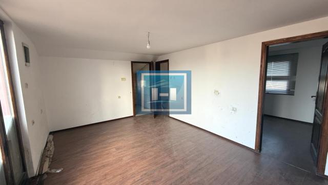 Kuća, Prodaja, 350m2, Centar, Gradska lokacija, Jagodina