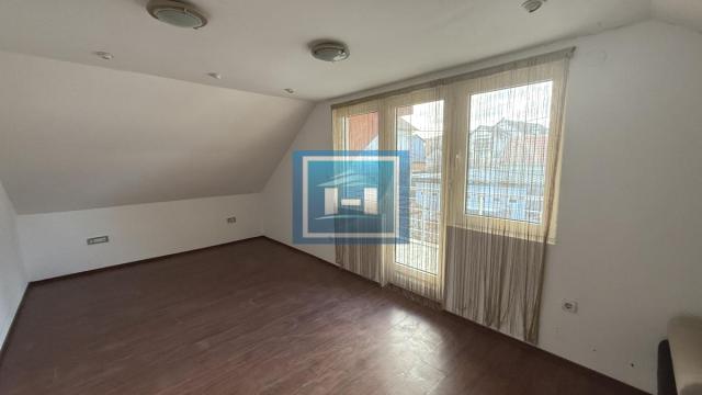 Kuća, Prodaja, 350m2, Centar, Gradska lokacija, Jagodina