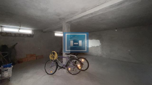 Kuća, Prodaja, 350m2, Centar, Gradska lokacija, Jagodina