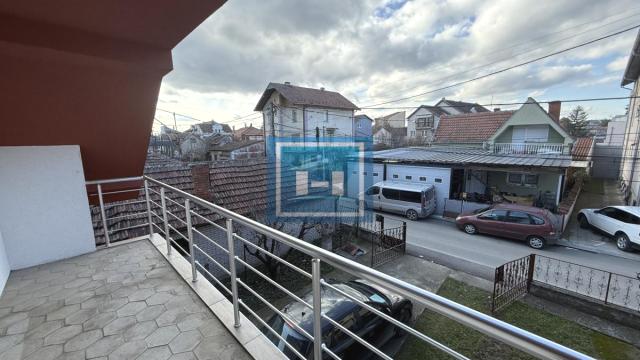 Kuća, Prodaja, 350m2, Centar, Gradska lokacija, Jagodina
