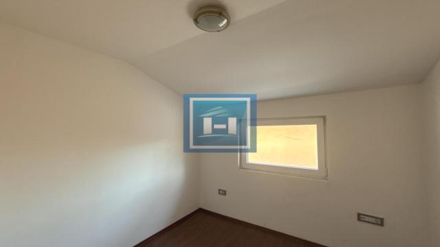 Kuća, Prodaja, 350m2, Centar, Gradska lokacija, Jagodina