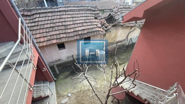 Kuća, Prodaja, 350m2, Centar, Gradska lokacija, Jagodina