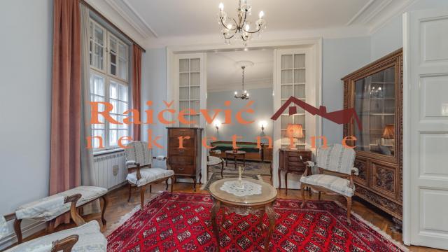 Stan, četvoroiposoban, Prodaja, 120m2, Centar, Stari grad, Hilandarska