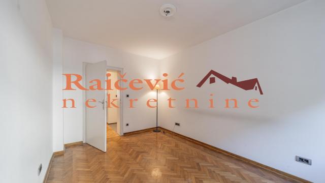 Stan, Trosoban, Prodaja, 64m2, Kalenić pijaca, Vračar, Kneginje Zorke