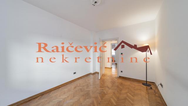 Stan, Trosoban, Prodaja, 64m2, Kalenić pijaca, Vračar, Kneginje Zorke