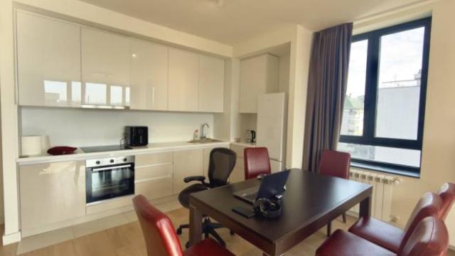 Stan, Trosoban, Izdavanje, 89m2, BW Eterna