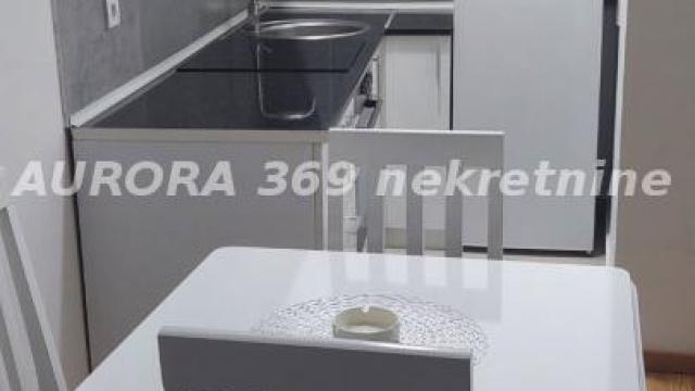 Stan, Garsonjera, Izdavanje, 30m2, Podbara, Novi Sad, Novi Sad