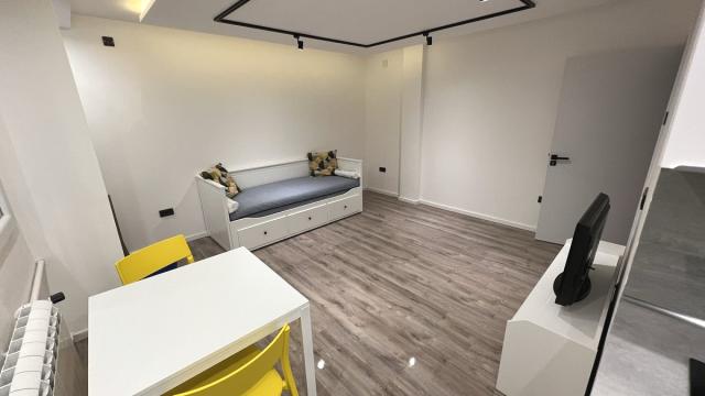 Stan, Garsonjera, Prodaja, 28m2, Ustanička