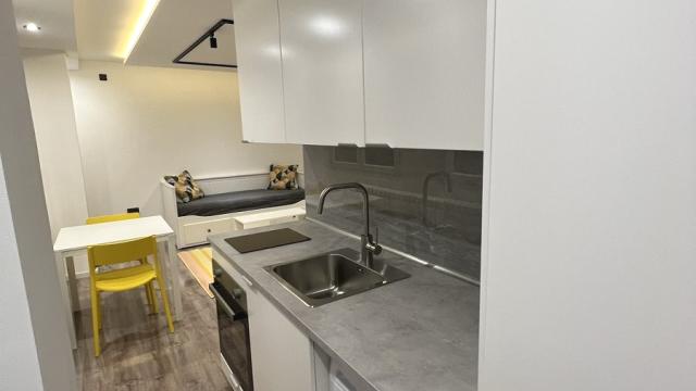 Stan, Garsonjera, Prodaja, 28m2, Ustanička