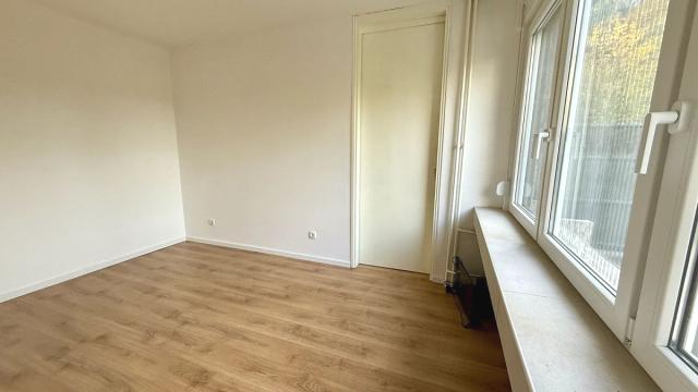 Stan, Trosoban, Izdavanje, 69m2, Milentija Popovića