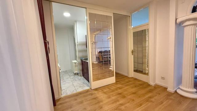 Stan, Trosoban, Izdavanje, 69m2, Milentija Popovića