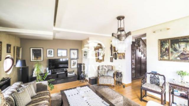 Stan, Petosoban, Prodaja, 250m2, Svetozara Markovića