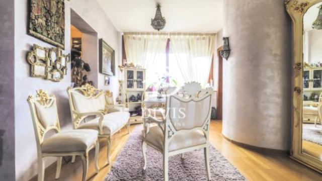 Stan, Petosoban, Prodaja, 250m2, Svetozara Markovića