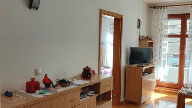 Stan, Dvosoban, Izdavanje, 41m2, Kalenić pijaca, Vračar, Niška