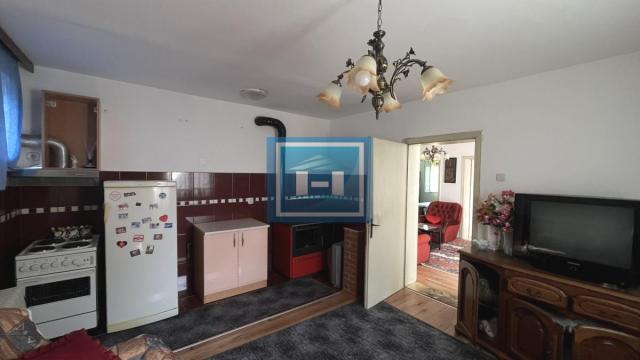 Kuća, četvorosoban, Prodaja, 304m2, Krušar, Okolno mesto, Ćuprija