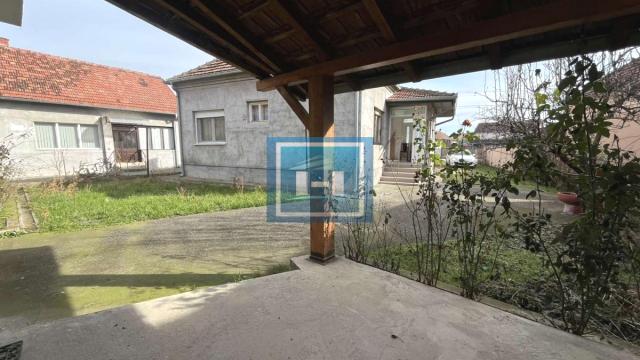 Kuća, četvorosoban, Prodaja, 304m2, Krušar, Okolno mesto, Ćuprija