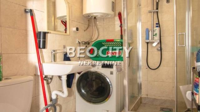 Stan, Trosoban, Prodaja, 72m2, Gornji grad, Zemun, Banijska