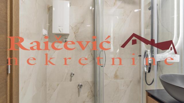 Stan, Petosoban, Prodaja, 125m2, Blok 62, Novi Beograd, Nehruova