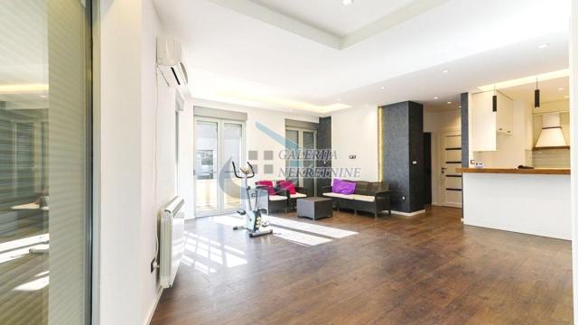 Stan, Petosoban, Izdavanje, 195m2, Banovo brdo, Čukarica, Kneza Višeslava