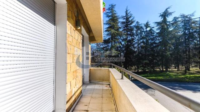 Stan, Petosoban, Izdavanje, 195m2, Banovo brdo, Čukarica, Kneza Višeslava