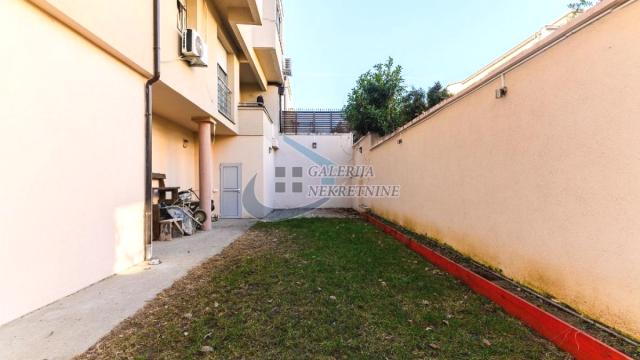 Stan, Petosoban, Izdavanje, 195m2, Banovo brdo, Čukarica, Kneza Višeslava