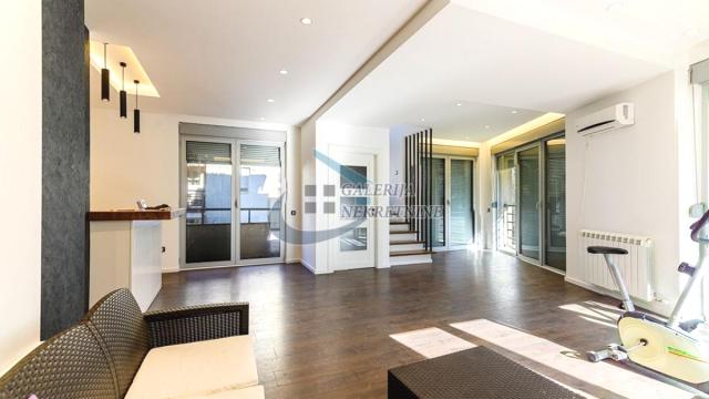 Stan, Petosoban, Prodaja, 195m2, Banovo brdo, Čukarica, Kneza Višeslava