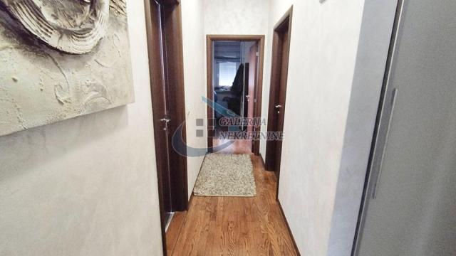 Stan, četvorosoban, Prodaja, 123m2, Žarkovo, Čukarica, Veljka Petrovića