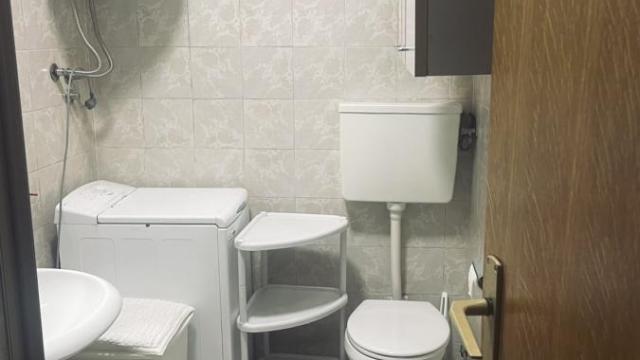 Kuća, Trosoban, Izdavanje, 68m2, Bulbulder, Zvezdara, Stjepana Ljubiše