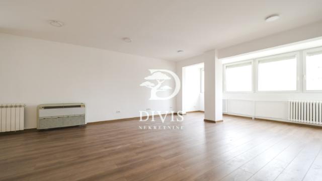 Stan, Petosoban, Prodaja, 104m2, Nehruova