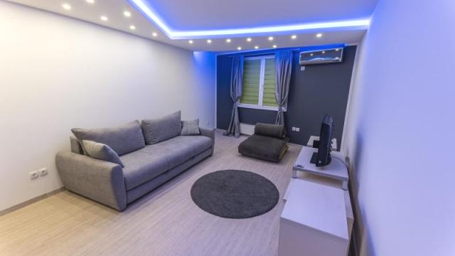 Stan, Jednoiposoban, Izdavanje, 43m2, Andrićev venac, Stari grad, Dečanska