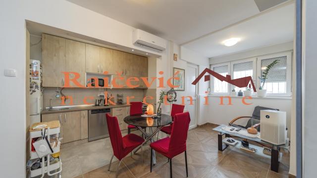 Stan, Trosoban, Prodaja, 73m2, Gornji grad, Zemun, Banijska