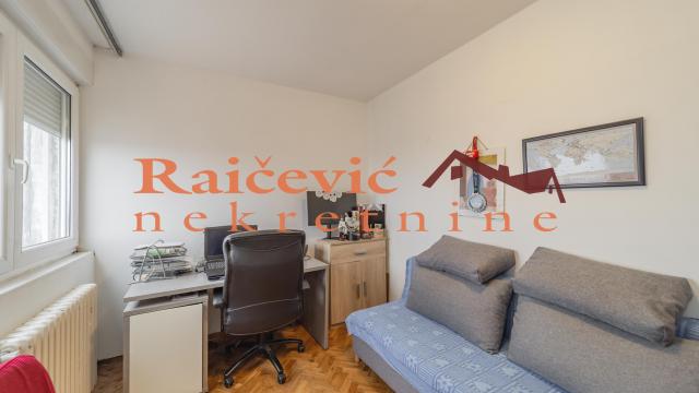 Stan, Trosoban, Prodaja, 73m2, Gornji grad, Zemun, Banijska