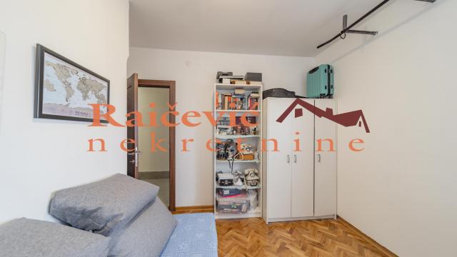 Stan, Trosoban, Prodaja, 73m2, Gornji grad, Zemun, Banijska