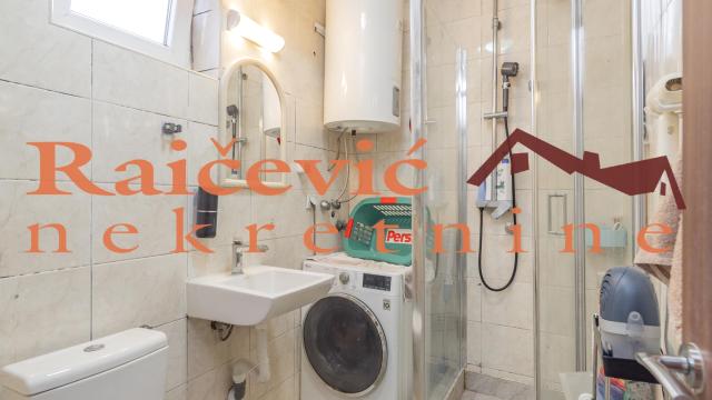 Stan, Trosoban, Prodaja, 73m2, Gornji grad, Zemun, Banijska