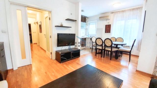 Stan, Trosoban, Prodaja, 57m2, Južni bulevar, Vračar, Generala Horvatovića