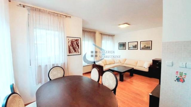 Stan, Trosoban, Prodaja, 57m2, Južni bulevar, Vračar, Generala Horvatovića