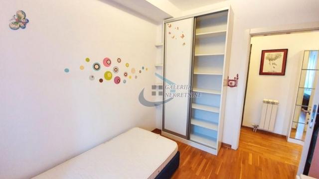 Stan, Trosoban, Prodaja, 57m2, Južni bulevar, Vračar, Generala Horvatovića