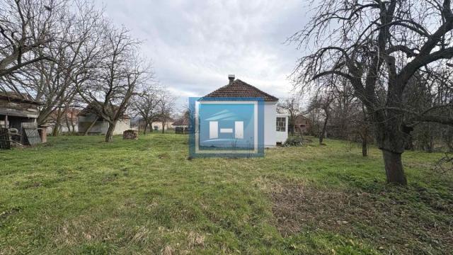 Kuća, četvorosoban, Prodaja, 114m2, Dragocvet, Okolno mesto, Jagodina