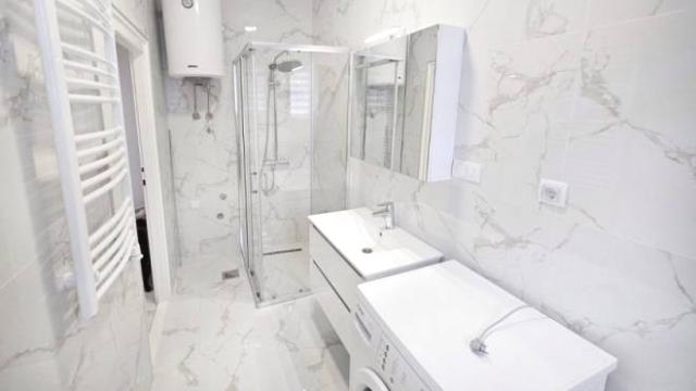 Stan, Dvoiposoban, Izdavanje, 61m2, Milovana Milovanovića