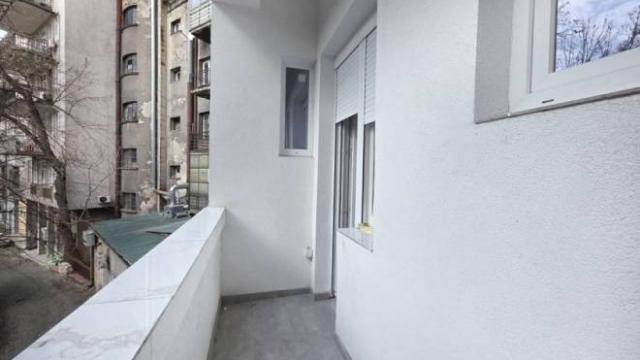 Stan, Dvoiposoban, Izdavanje, 61m2, Milovana Milovanovića