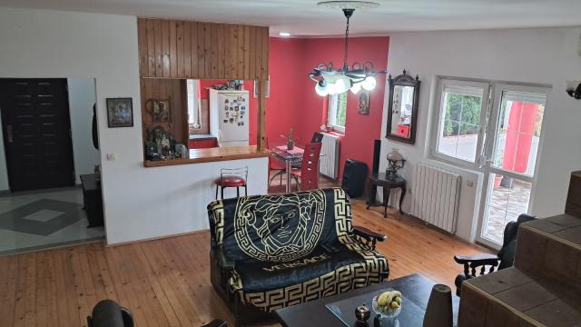 Kuća, Trosoban, Prodaja, 240m2, Plavi horizonti, Zemun, Isidora Stojanovica