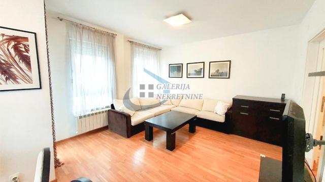 Stan, Trosoban, Prodaja, 57m2, Južni bulevar, Vračar, Generala Horvatovića