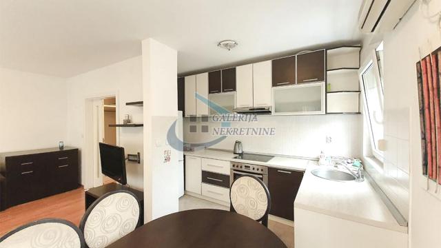 Stan, Trosoban, Prodaja, 57m2, Južni bulevar, Vračar, Generala Horvatovića