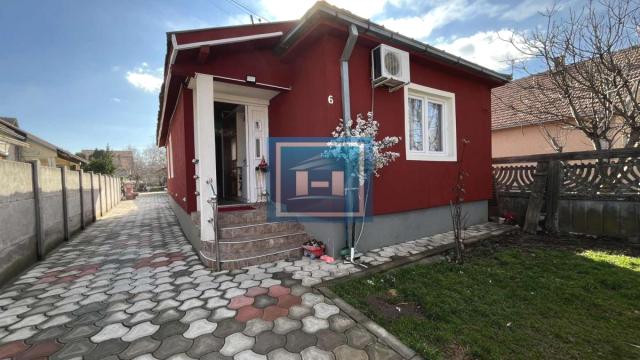 Kuća, četvorosoban, Prodaja, 118m2, Gradska lokacija, Ćuprija