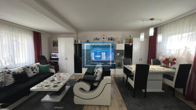 Kuća, četvorosoban, Prodaja, 118m2, Gradska lokacija, Ćuprija